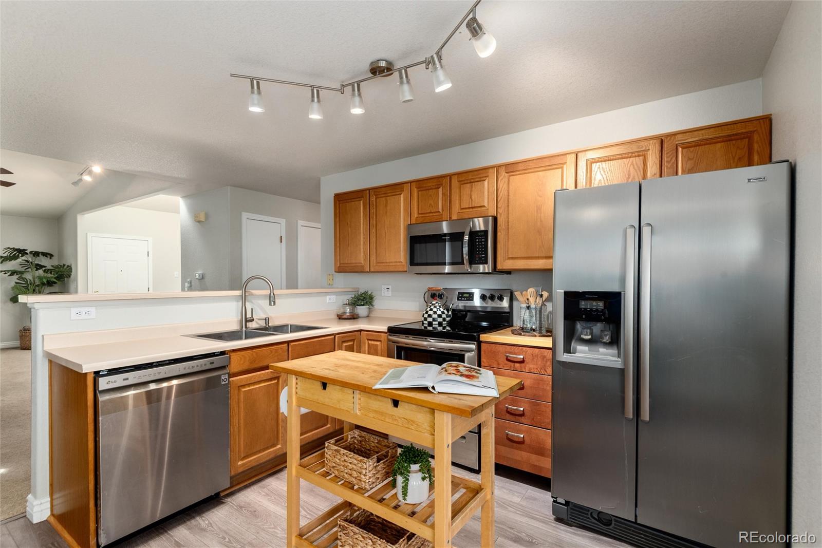 8129 Locust Drive Littleton CO 80125