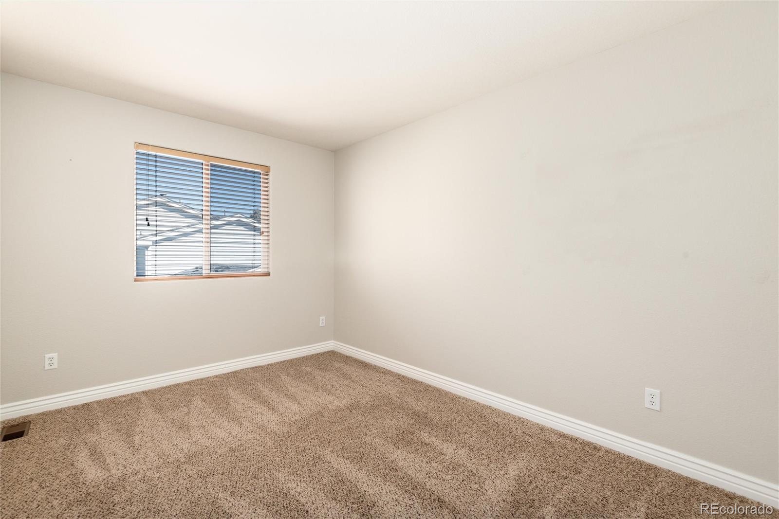 8129 Locust Drive Littleton CO 80125