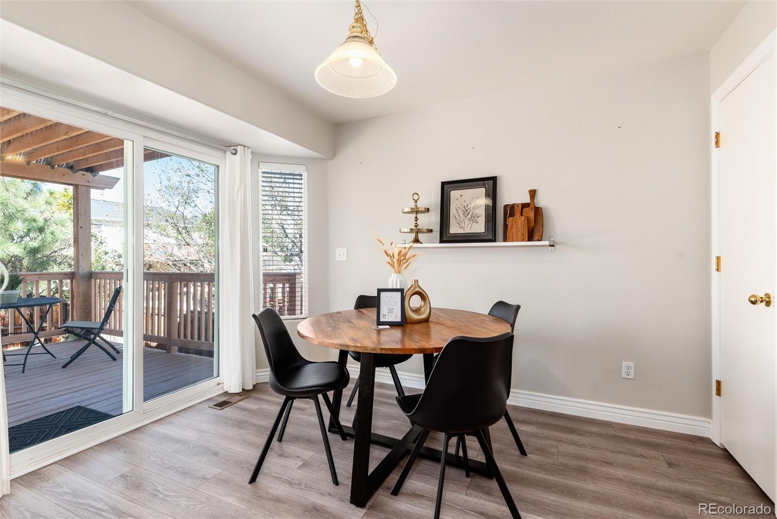 8129 Locust Drive Littleton CO 80125