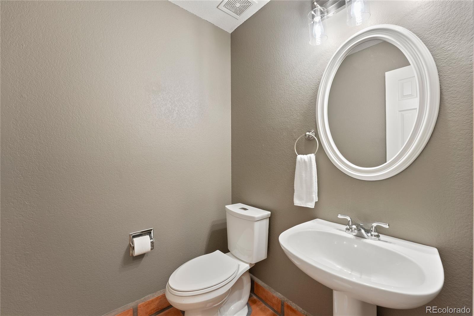 9145 Roadrunner Drive Highlands Ranch CO 80129