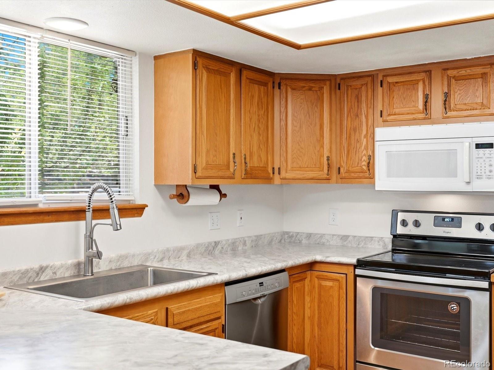 8158 W Frost Place Littleton CO 80128