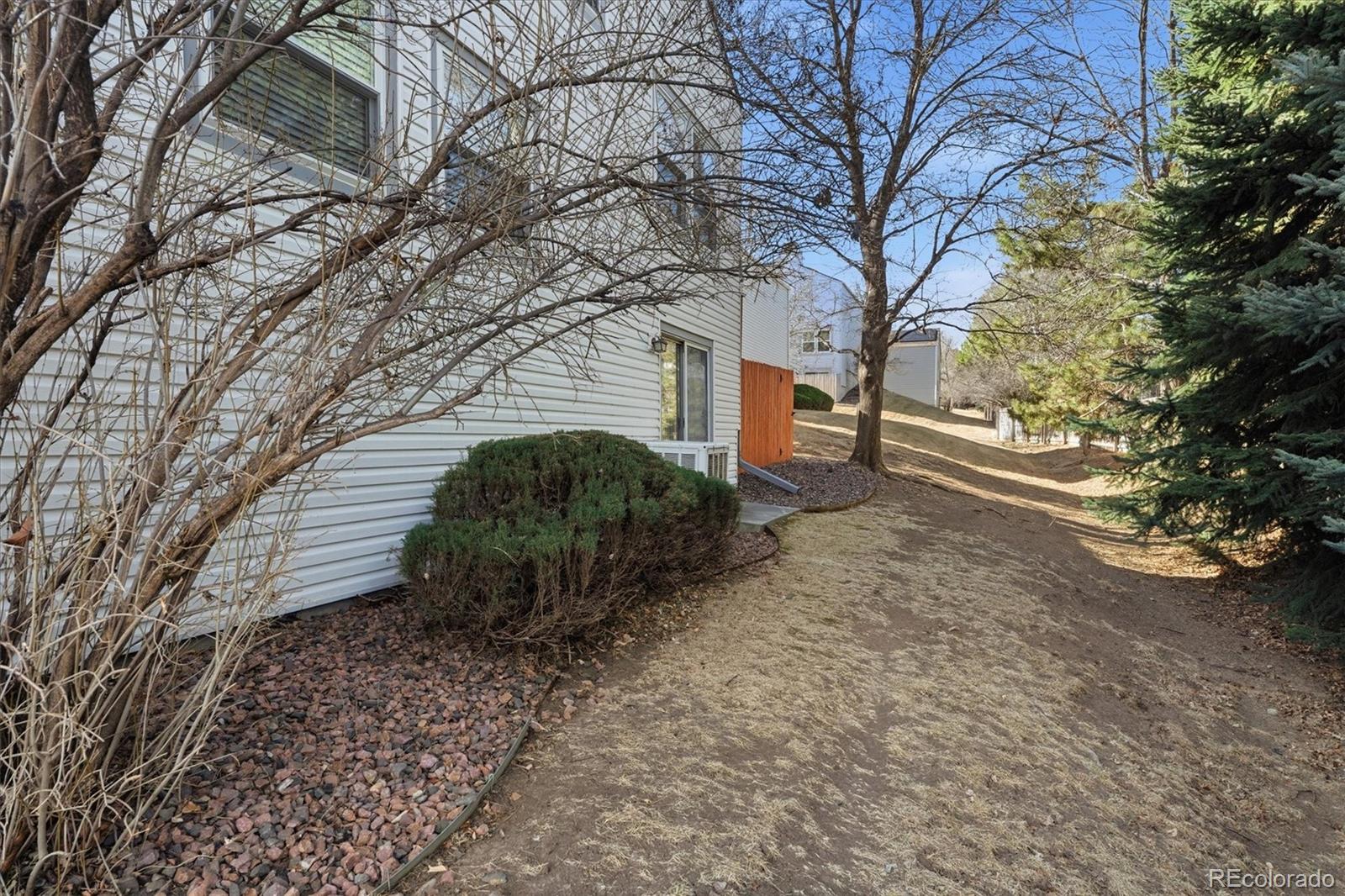 449 W Jamison Circle Littleton CO 80120