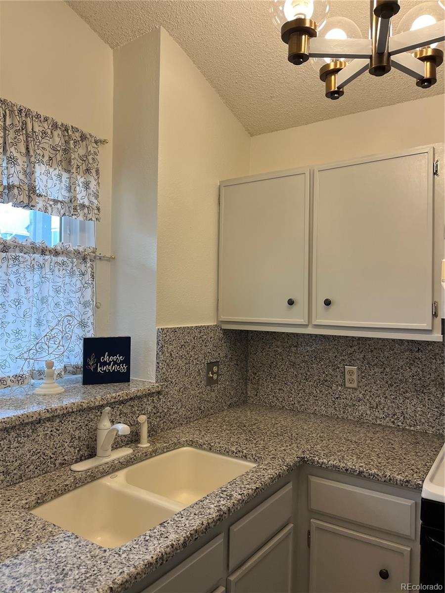 449 W Jamison Circle Littleton CO 80120