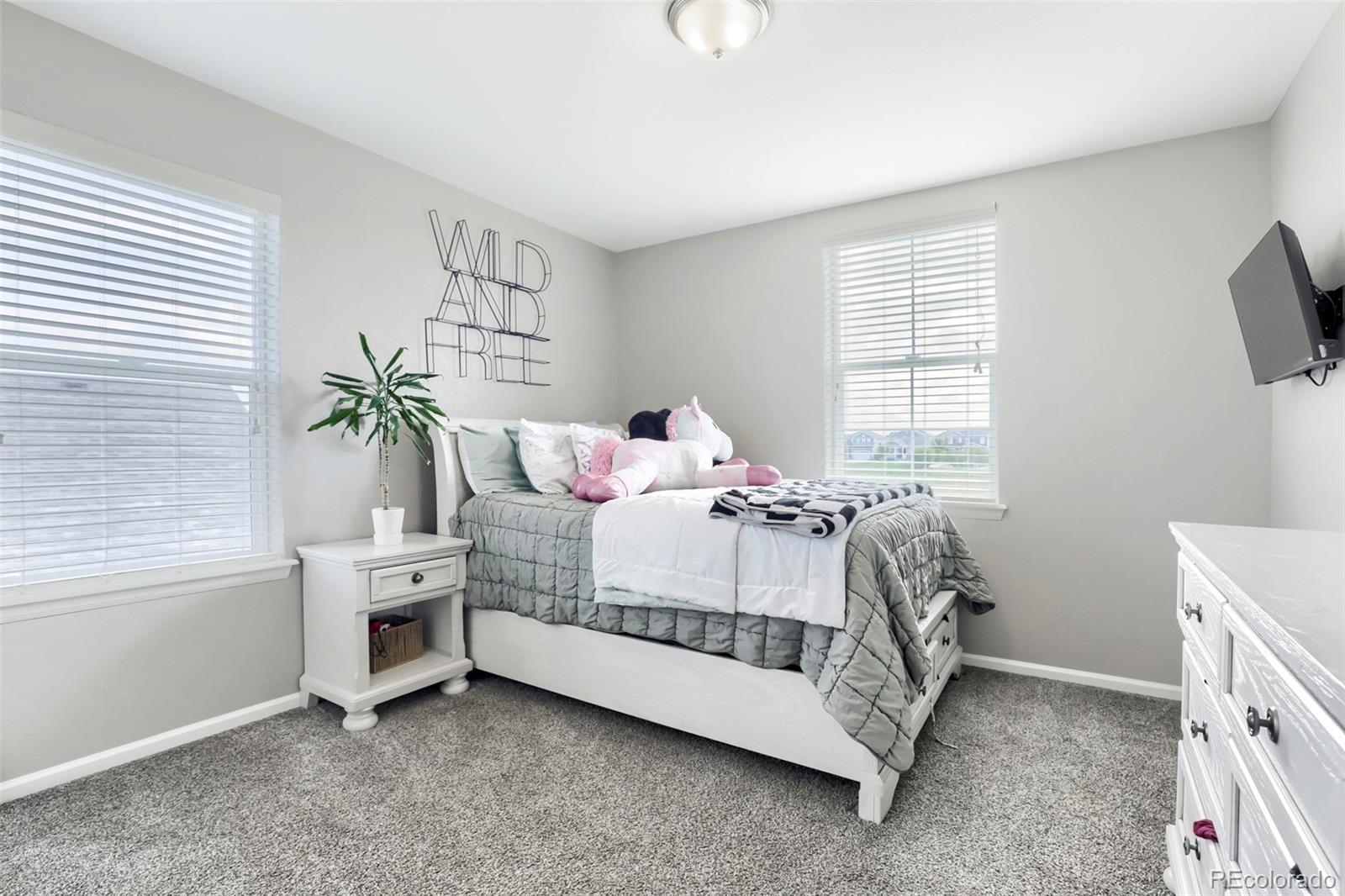 845 N Waterloo Circle Aurora CO 80018