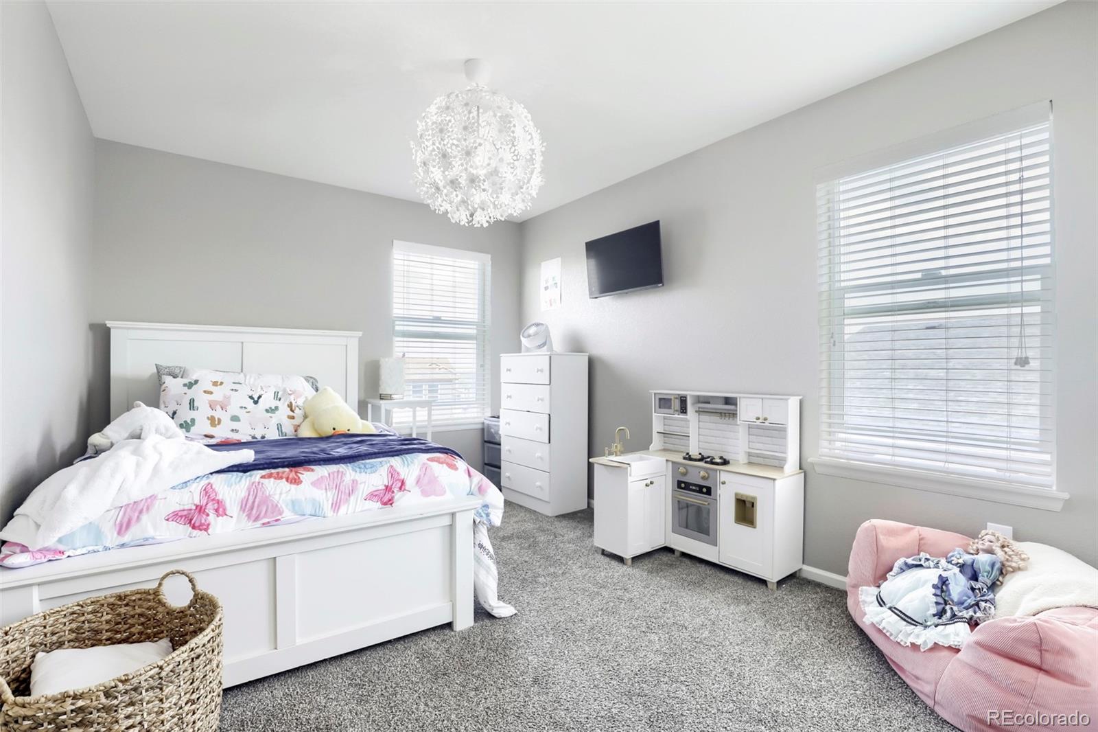 845 N Waterloo Circle Aurora CO 80018