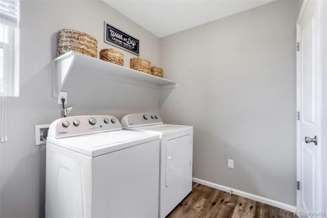 845 N Waterloo Circle Aurora CO 80018
