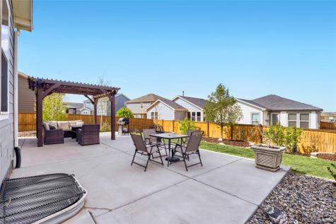 845 N Waterloo Circle Aurora CO 80018