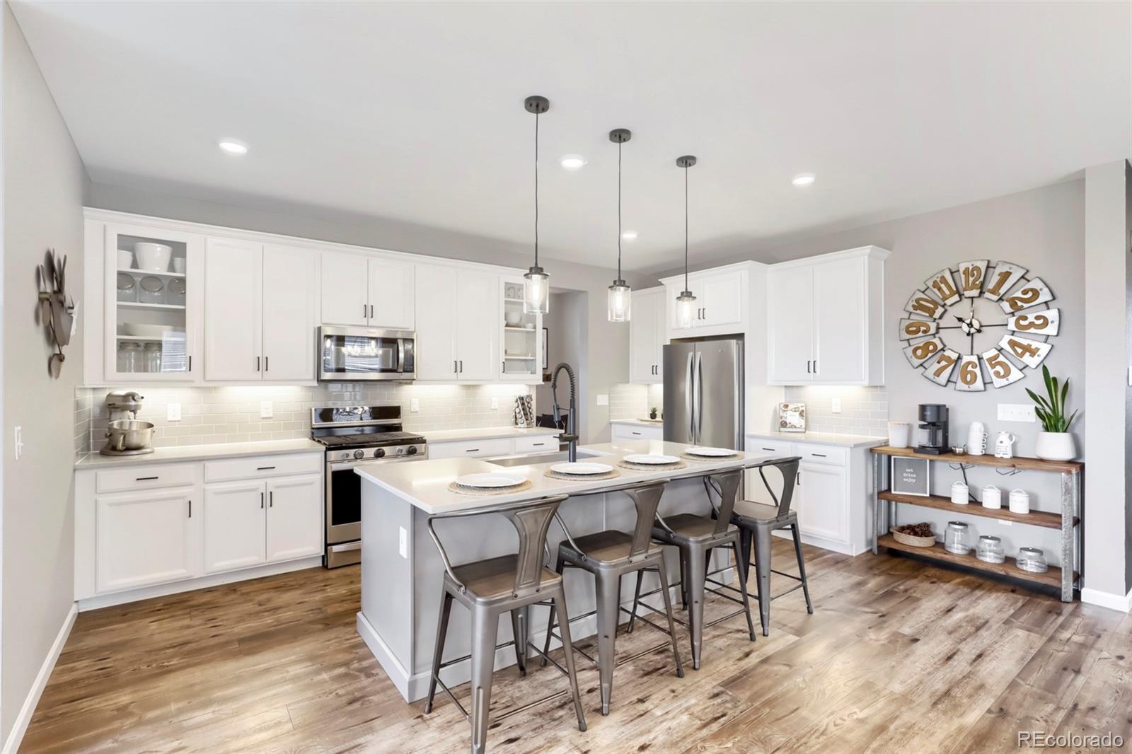 845 N Waterloo Circle Aurora CO 80018