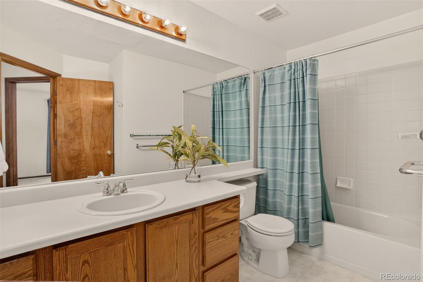 8843 Wagner Court Littleton CO 80126