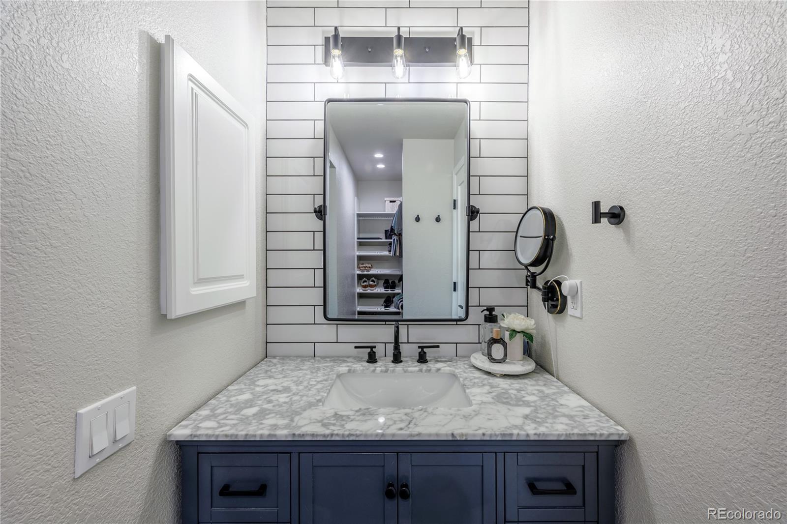 8617 W Fremont Place Littleton CO 80128
