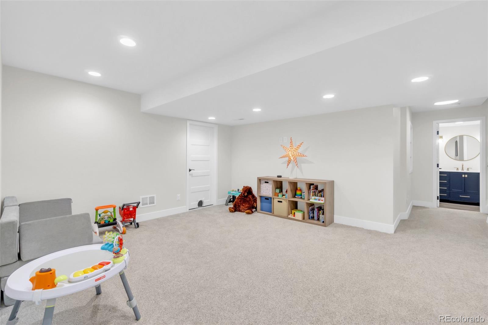 138 Starlight Circle Erie CO 80516