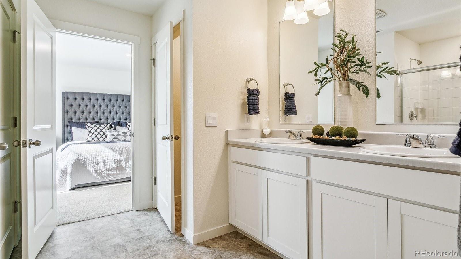9947 Danube Court Commerce City CO 80022