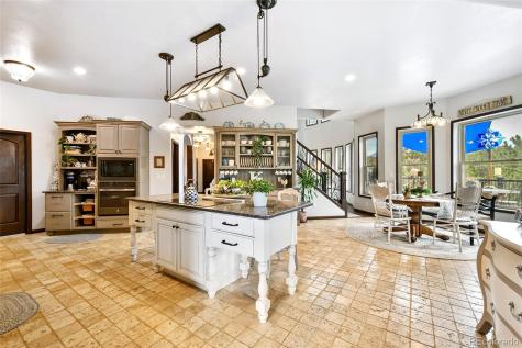 549 Mohawk Heights Florissant CO 80816