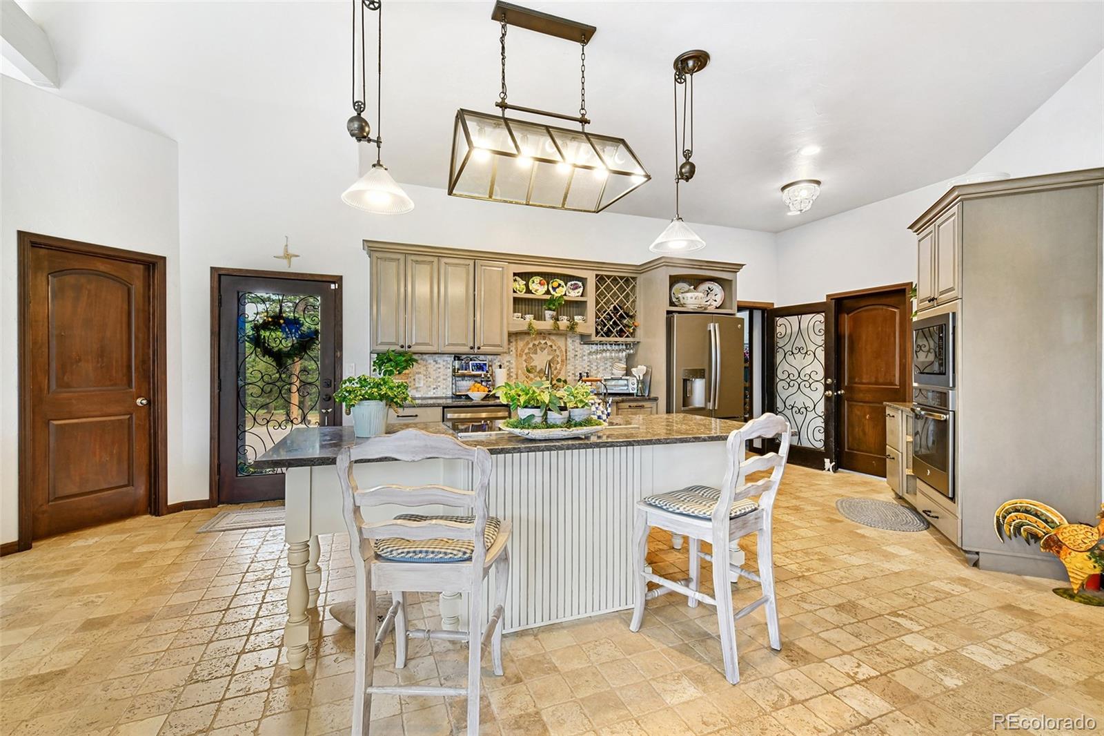 549 Mohawk Heights Florissant CO 80816