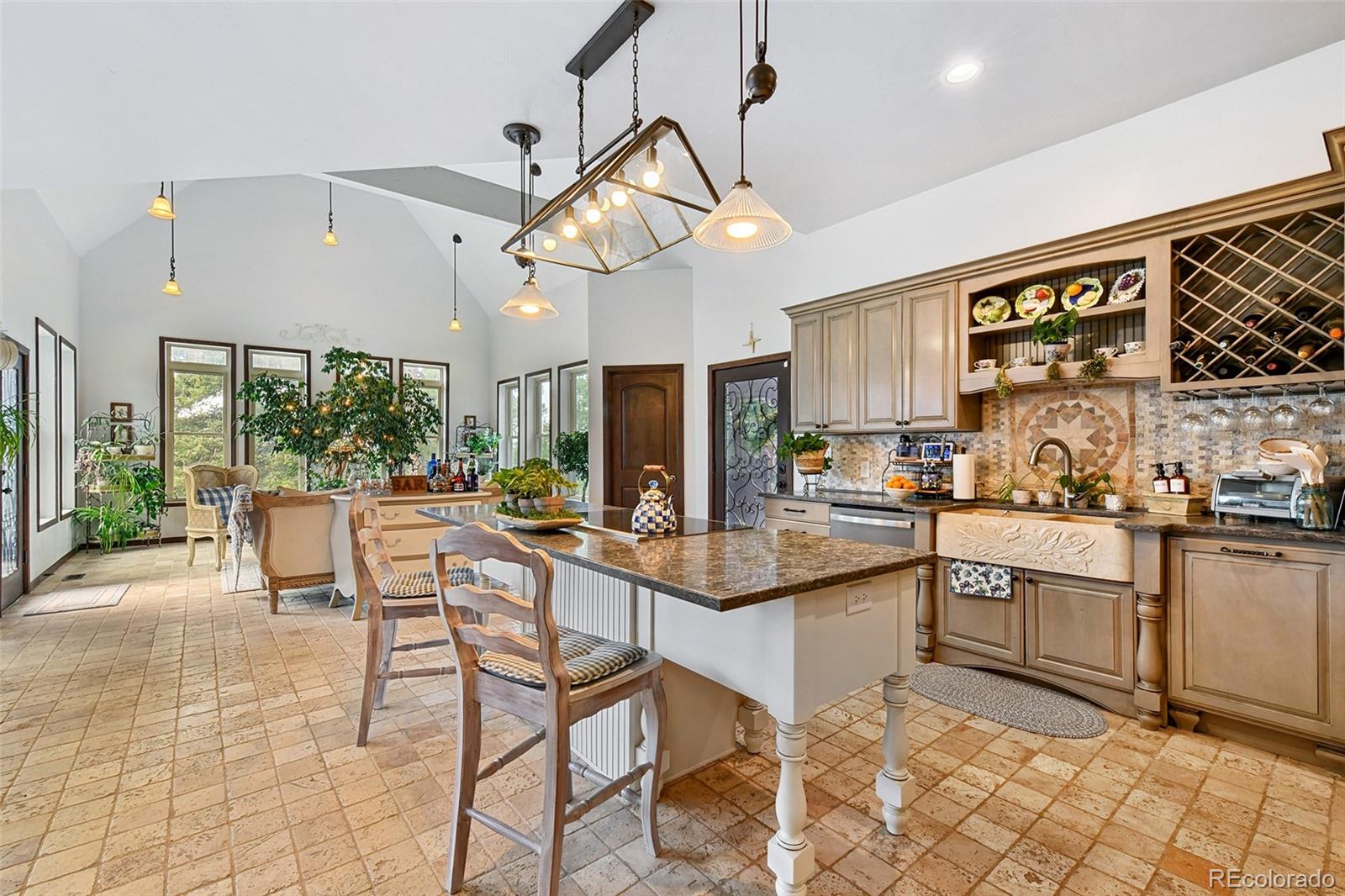 549 Mohawk Heights Florissant CO 80816