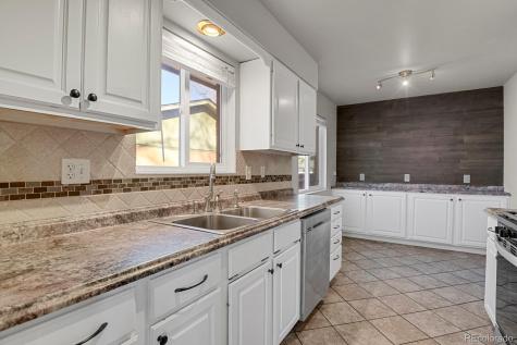 1722 Auburn Drive Colorado Springs CO 80909