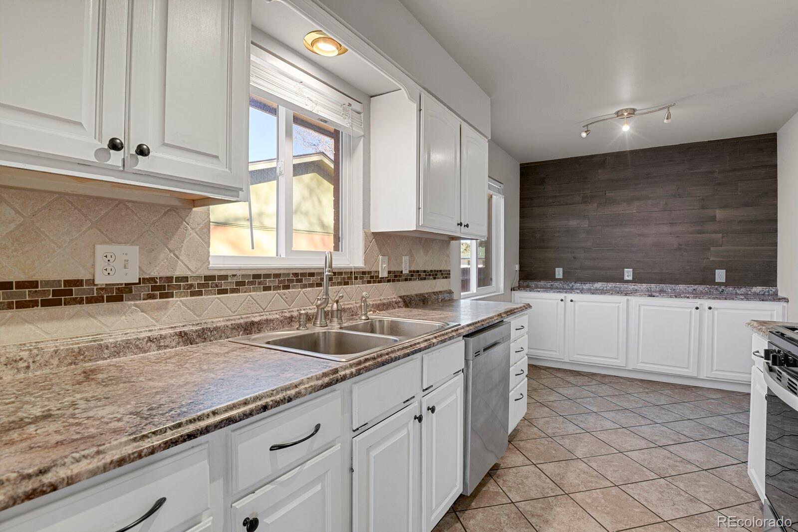 1722 Auburn Drive Colorado Springs CO 80909