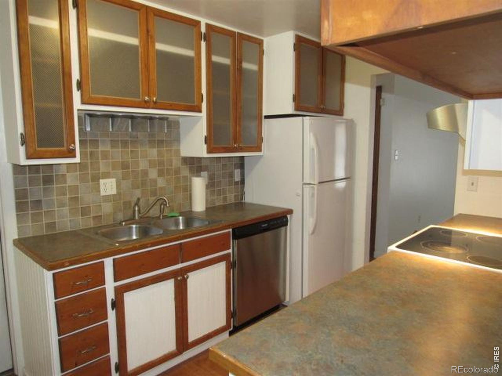 2551 S Hoyt Court Lakewood CO 80227