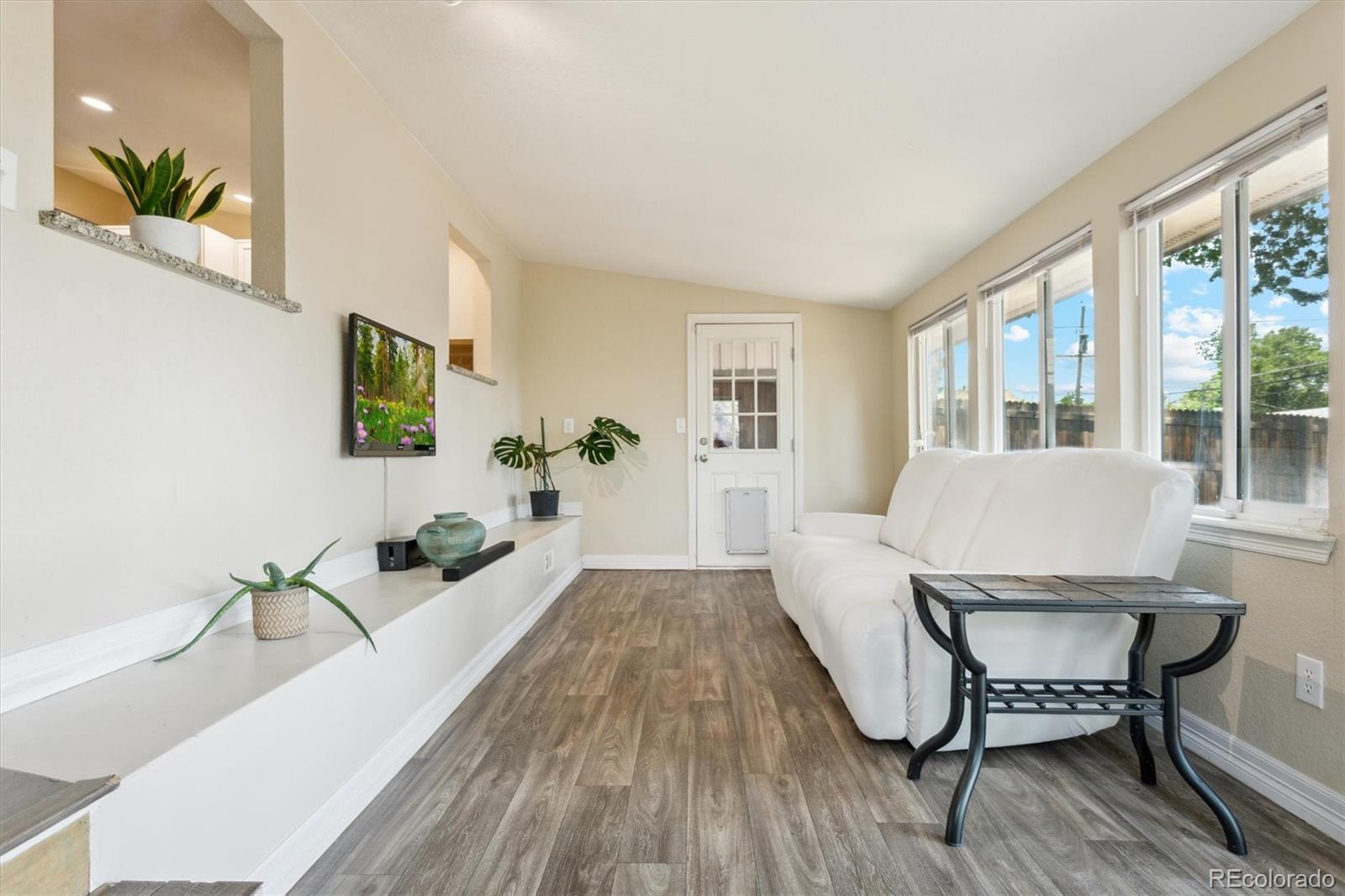 7880 Valley View Drive Denver CO 80221