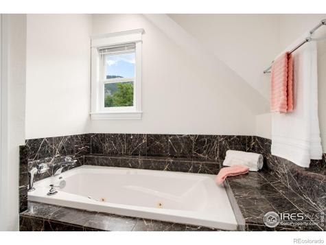 297 Pearl Street Boulder CO 80302