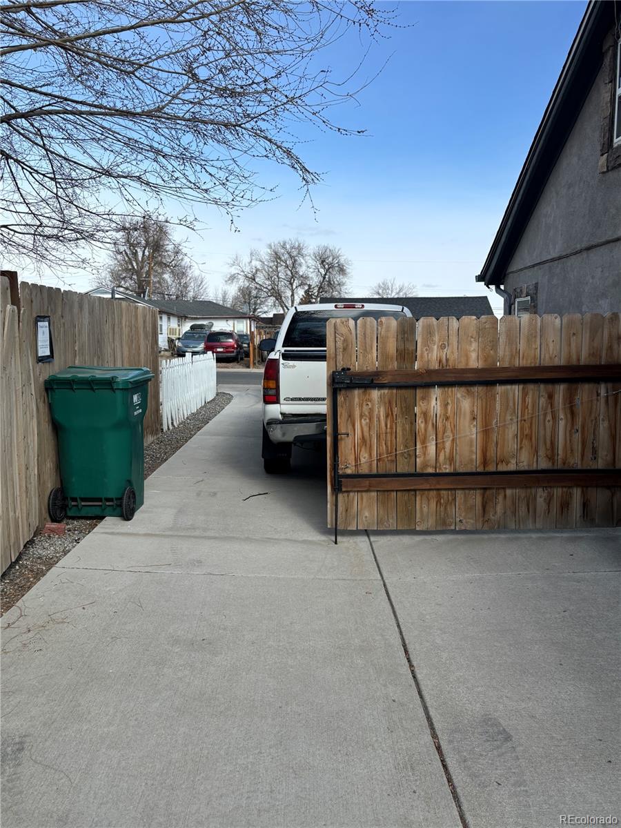 3154 W Longfellow Place Denver CO 80221