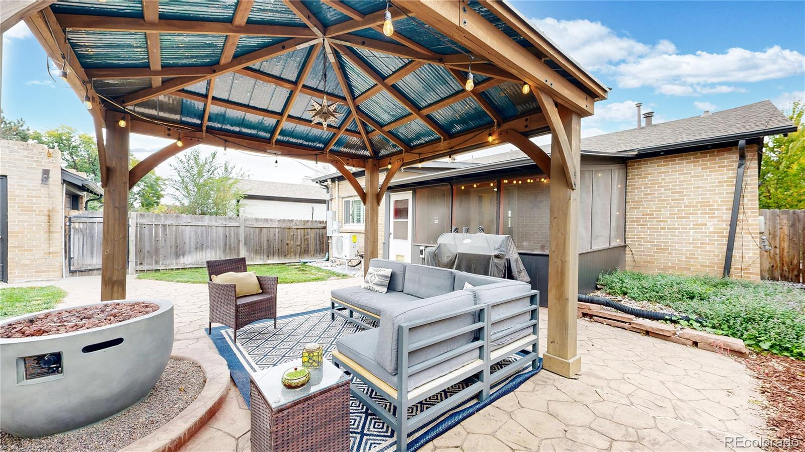 940 Grape Street Denver CO 80220