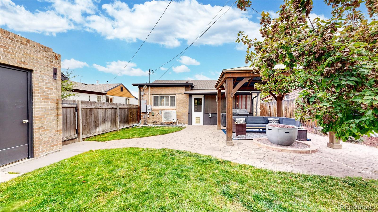 940 Grape Street Denver CO 80220