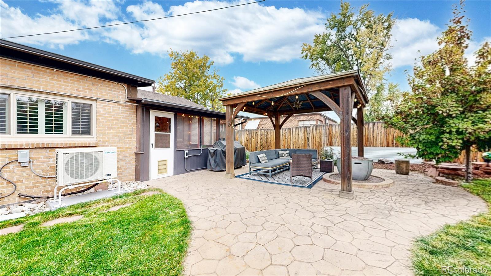 940 Grape Street Denver CO 80220