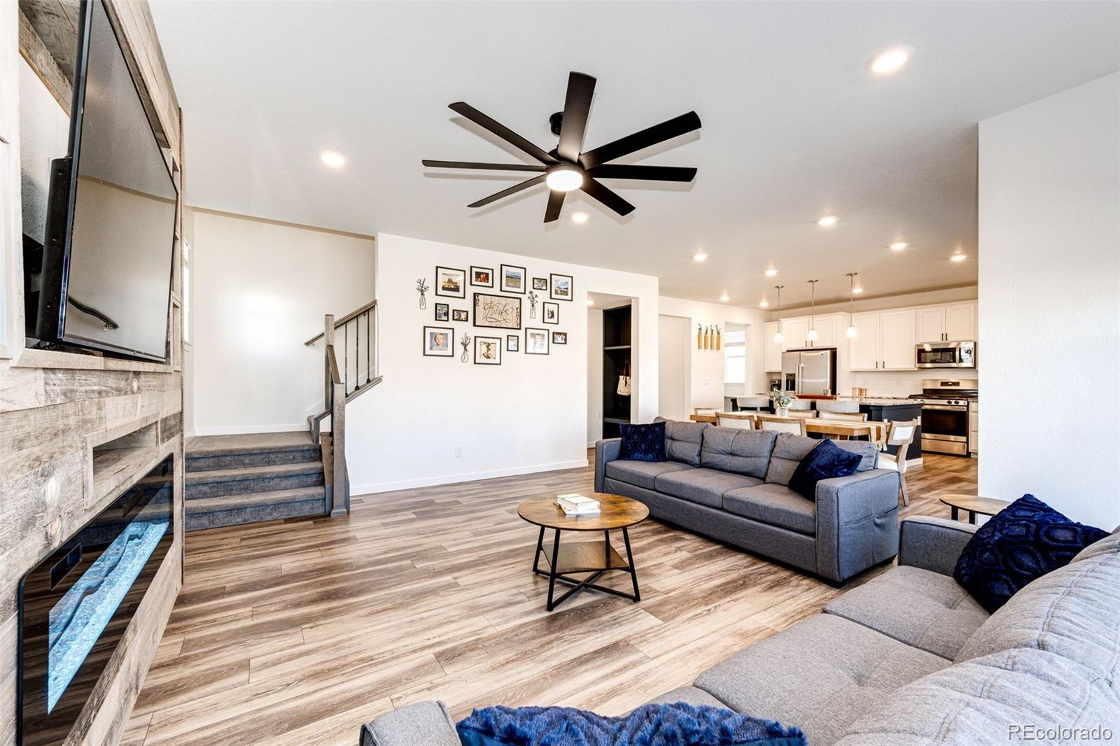 39153 Braxton Lane Elizabeth CO 80107