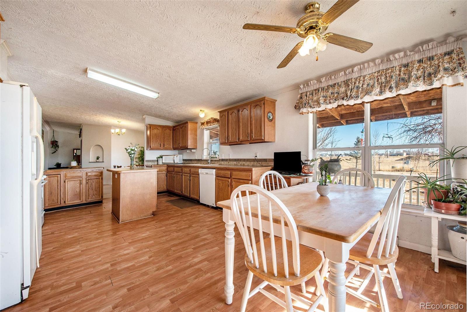 2832 County Road 20 Longmont CO 80504