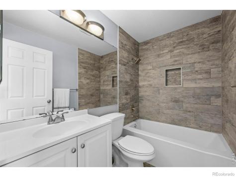 12592 Maria Circle Broomfield CO 80020