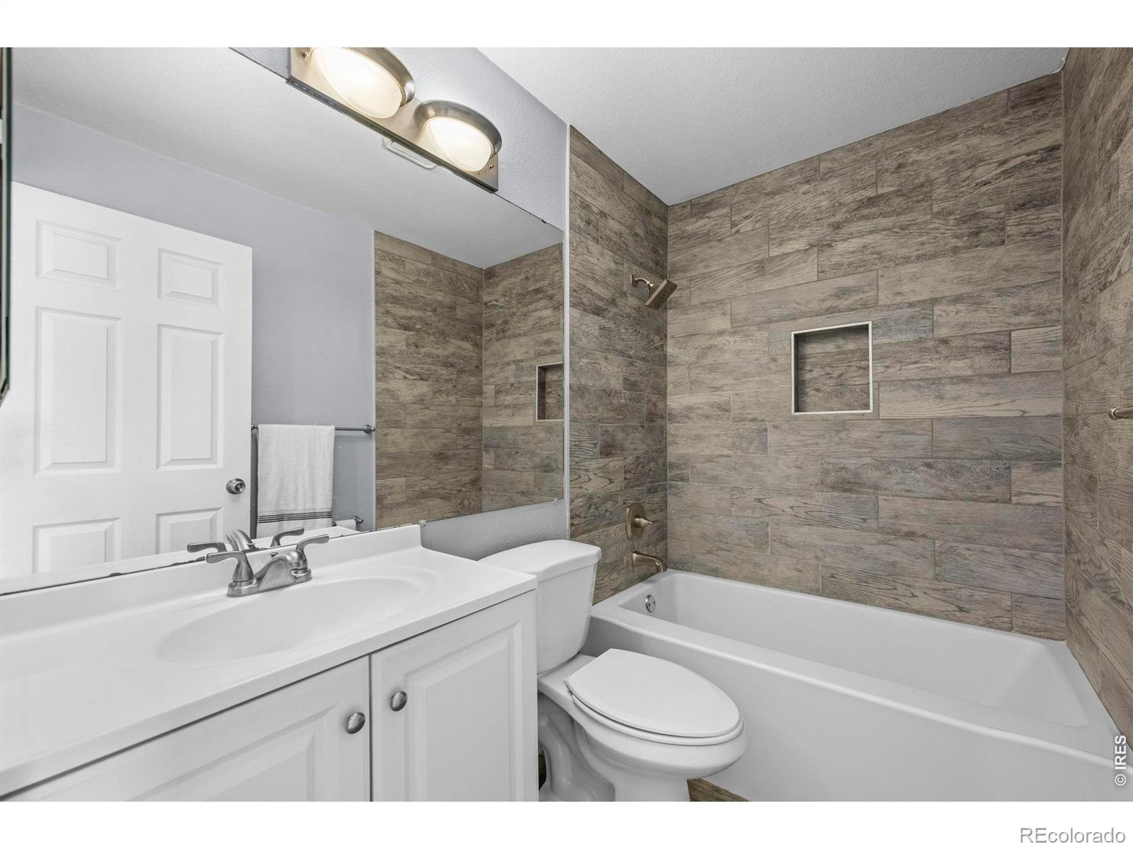 12592 Maria Circle Broomfield CO 80020
