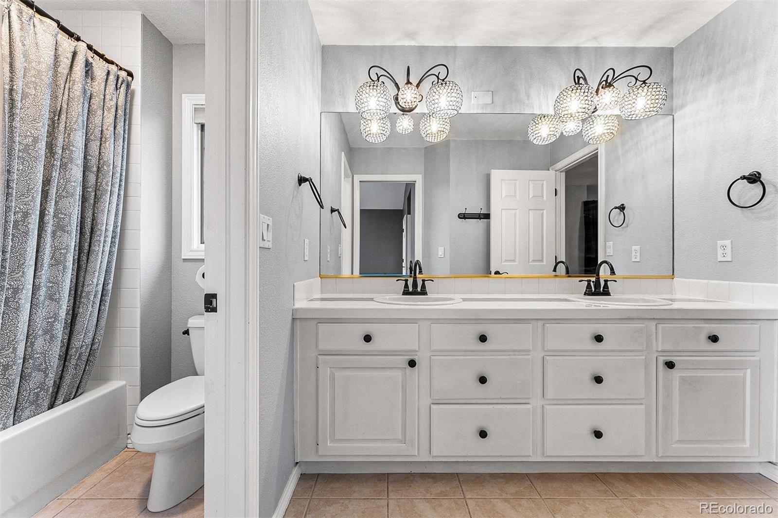 2266 Glenhaven Drive Highlands Ranch CO 80126