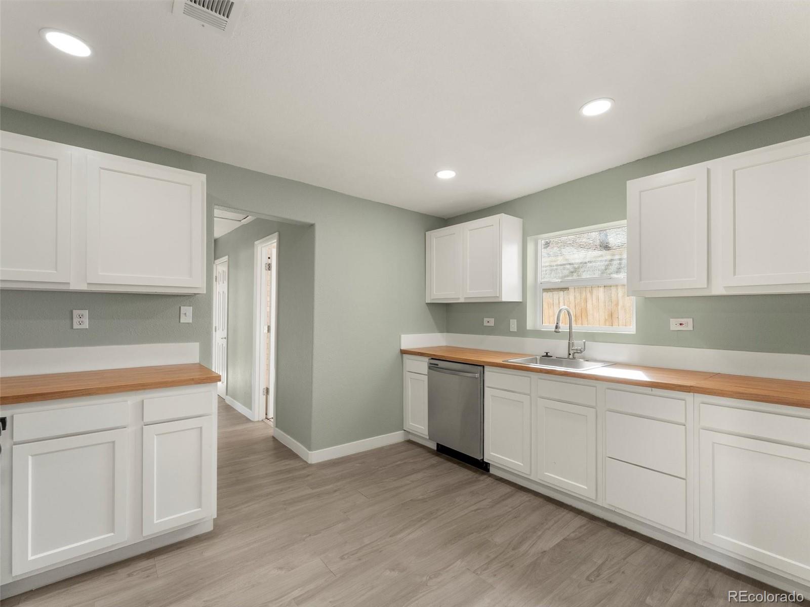 675 Knox Court Denver CO 80204