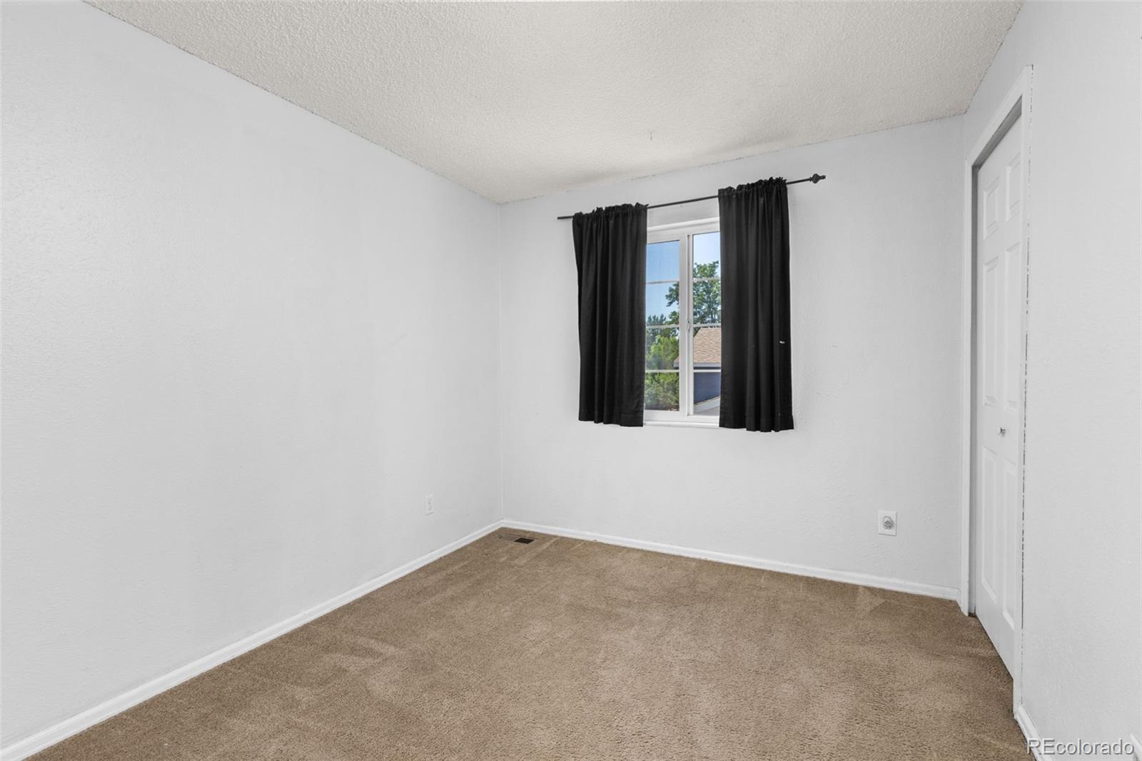 1584 S Fraser Way Aurora CO 80012