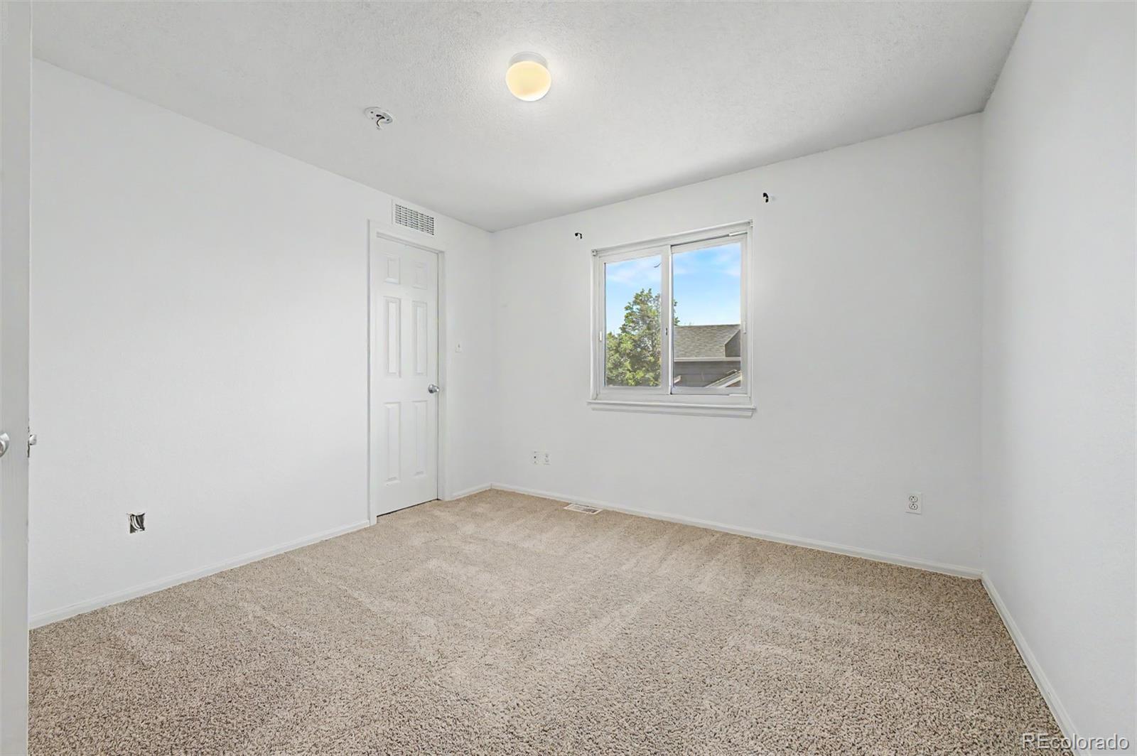 5561 E 117th Avenue Thornton CO 80233