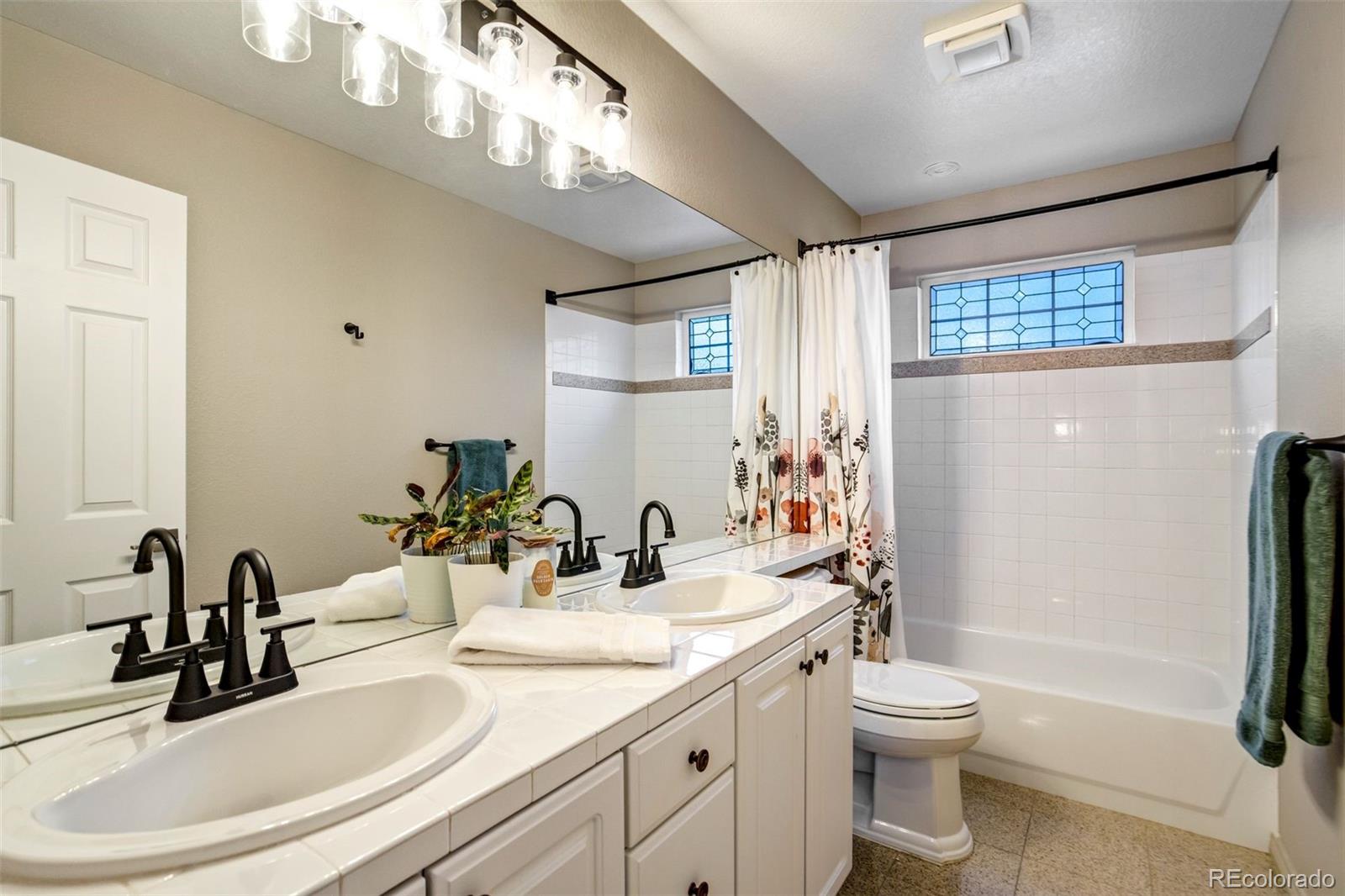 327 Ingleton Court Castle Pines CO 80108