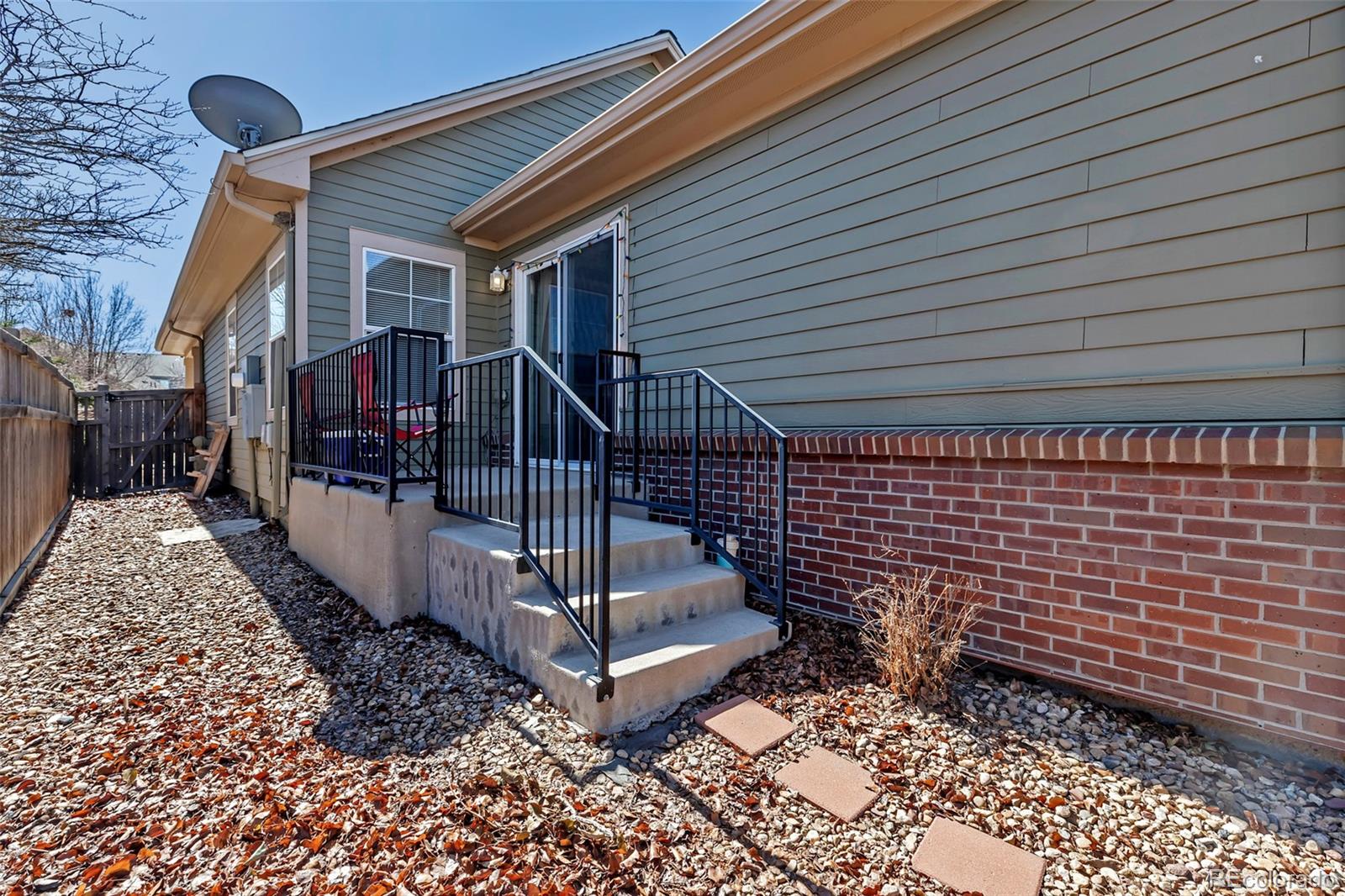 23361 E Saratoga Circle Aurora CO 80016