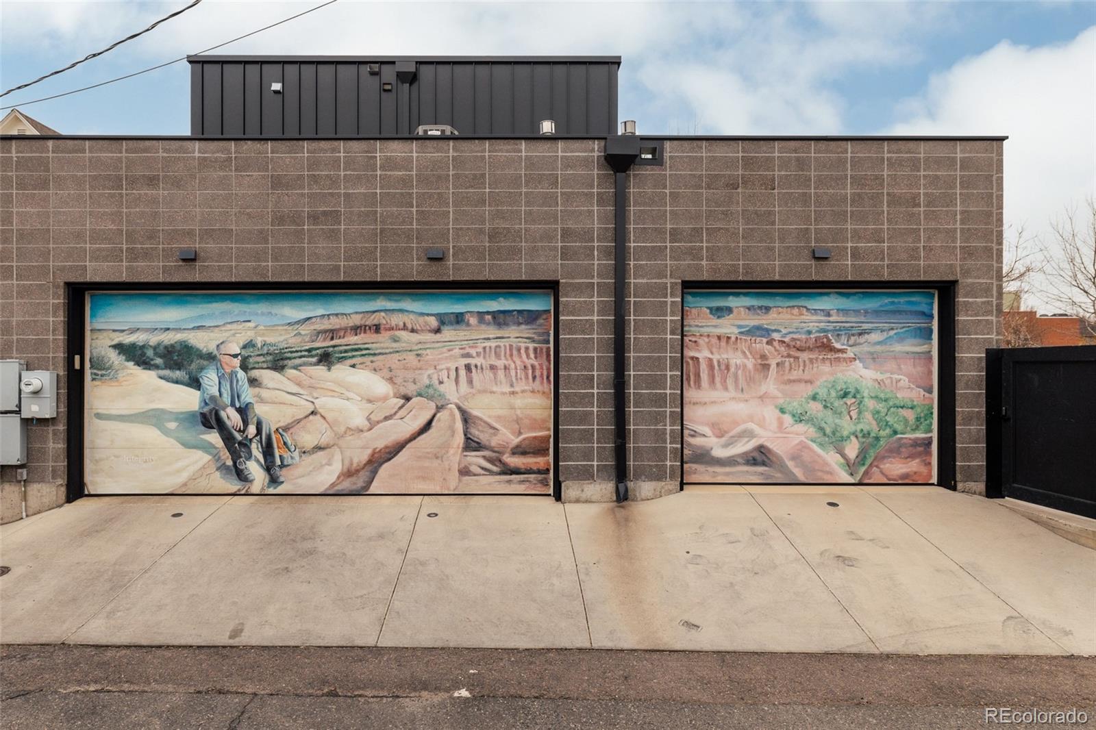 3011 Lawrence Street Denver CO 80205