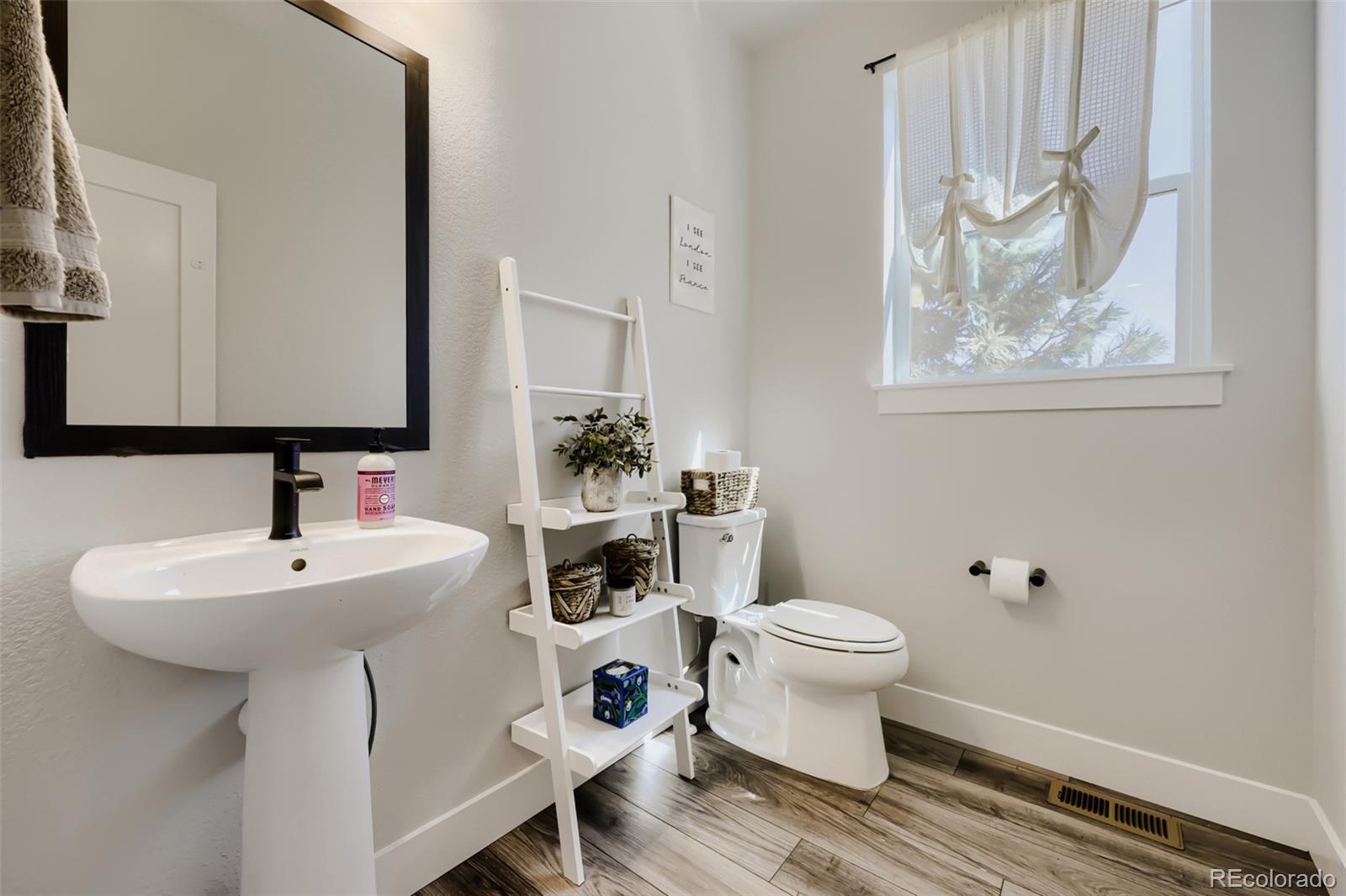 21681 E 60th Avenue Aurora CO 80019