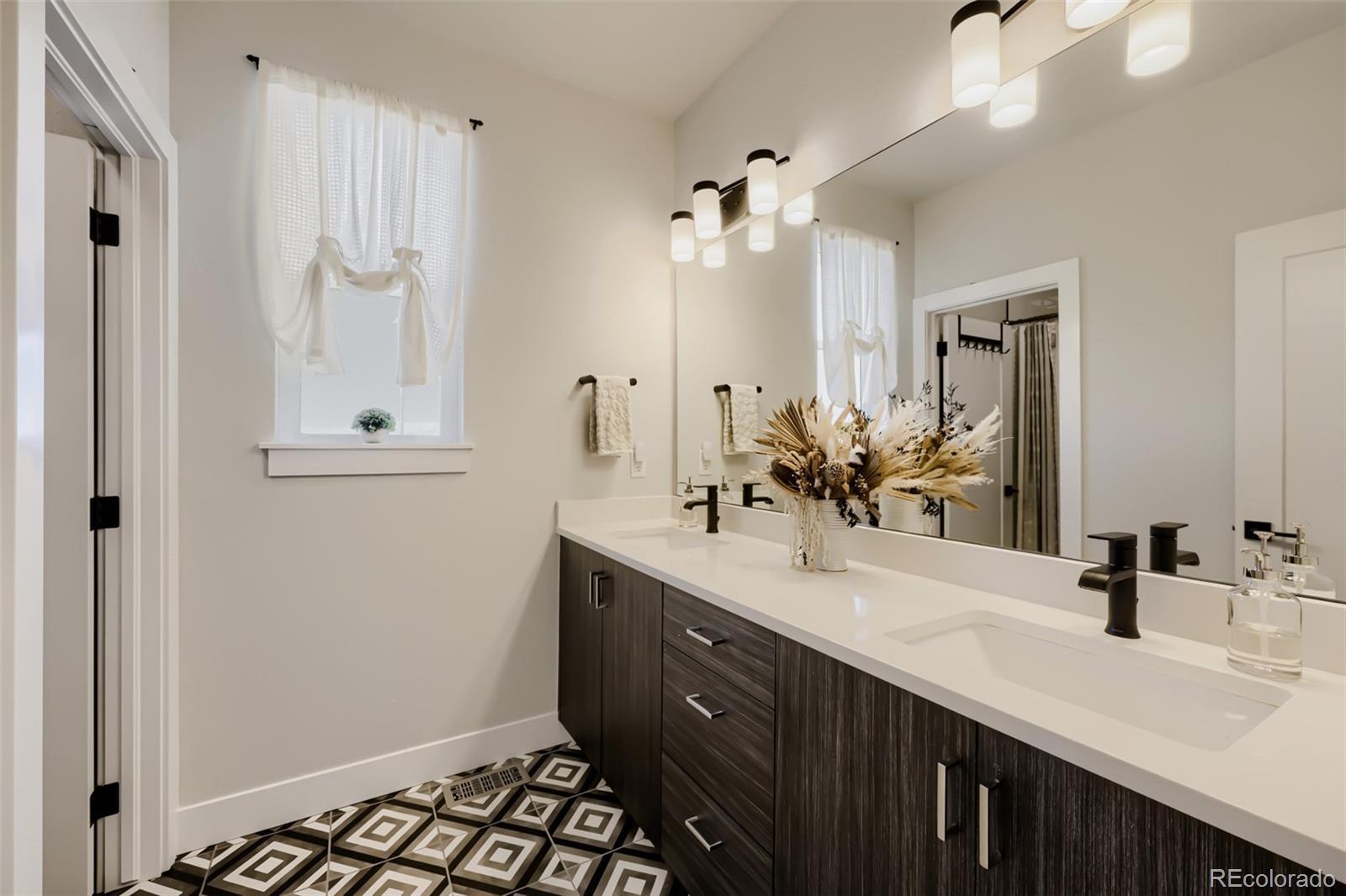 21681 E 60th Avenue Aurora CO 80019
