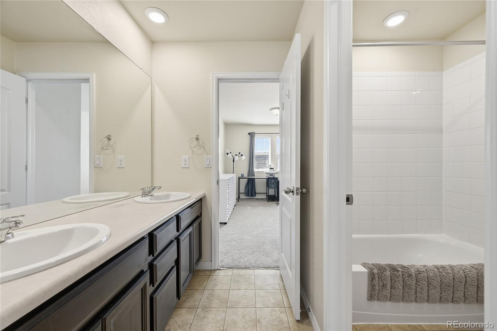 20683 E Doane Place Aurora CO 80013
