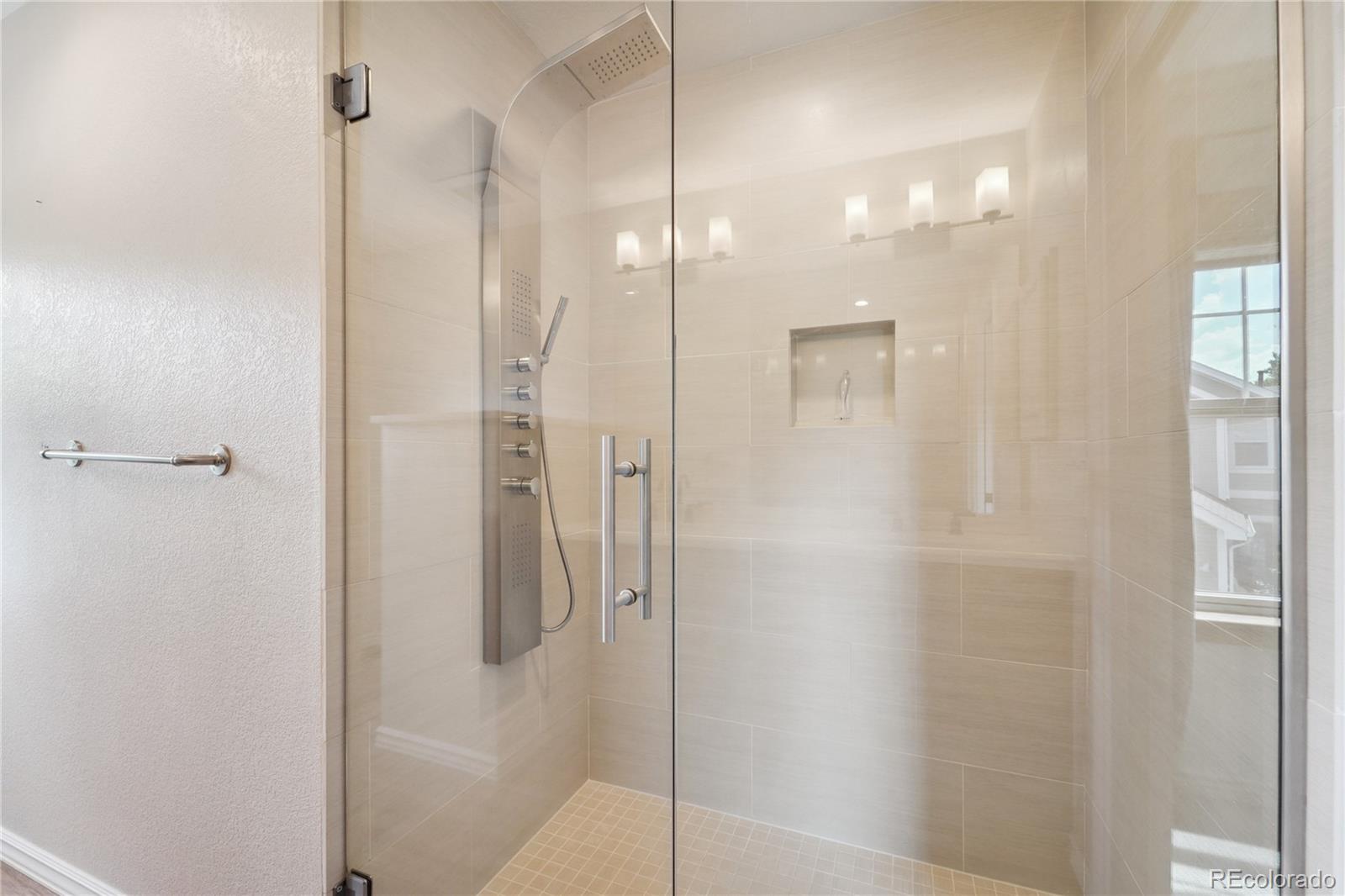 2120 Pintail Drive Longmont CO 80504