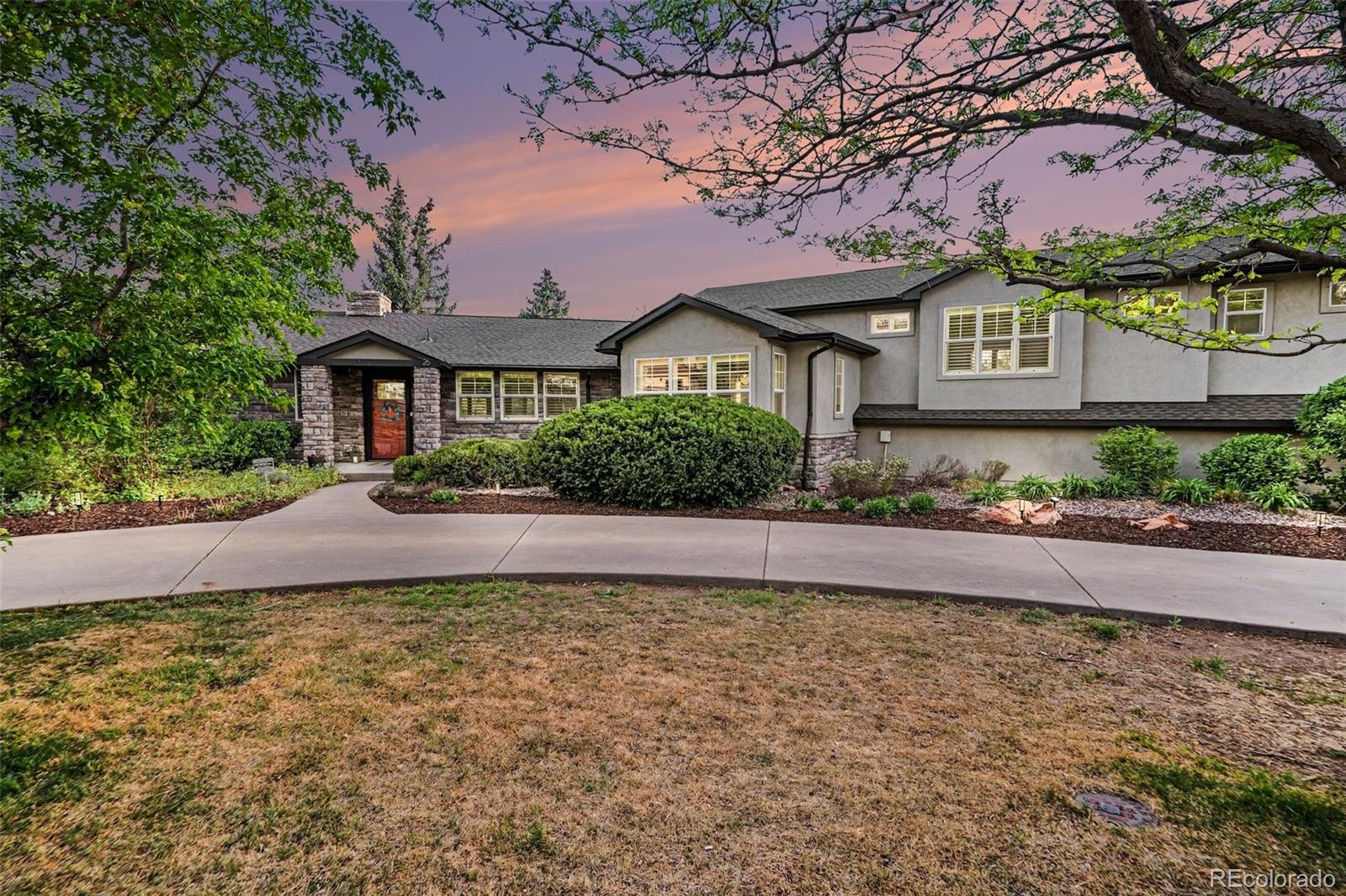26 Lindenwood Drive Littleton CO 80120