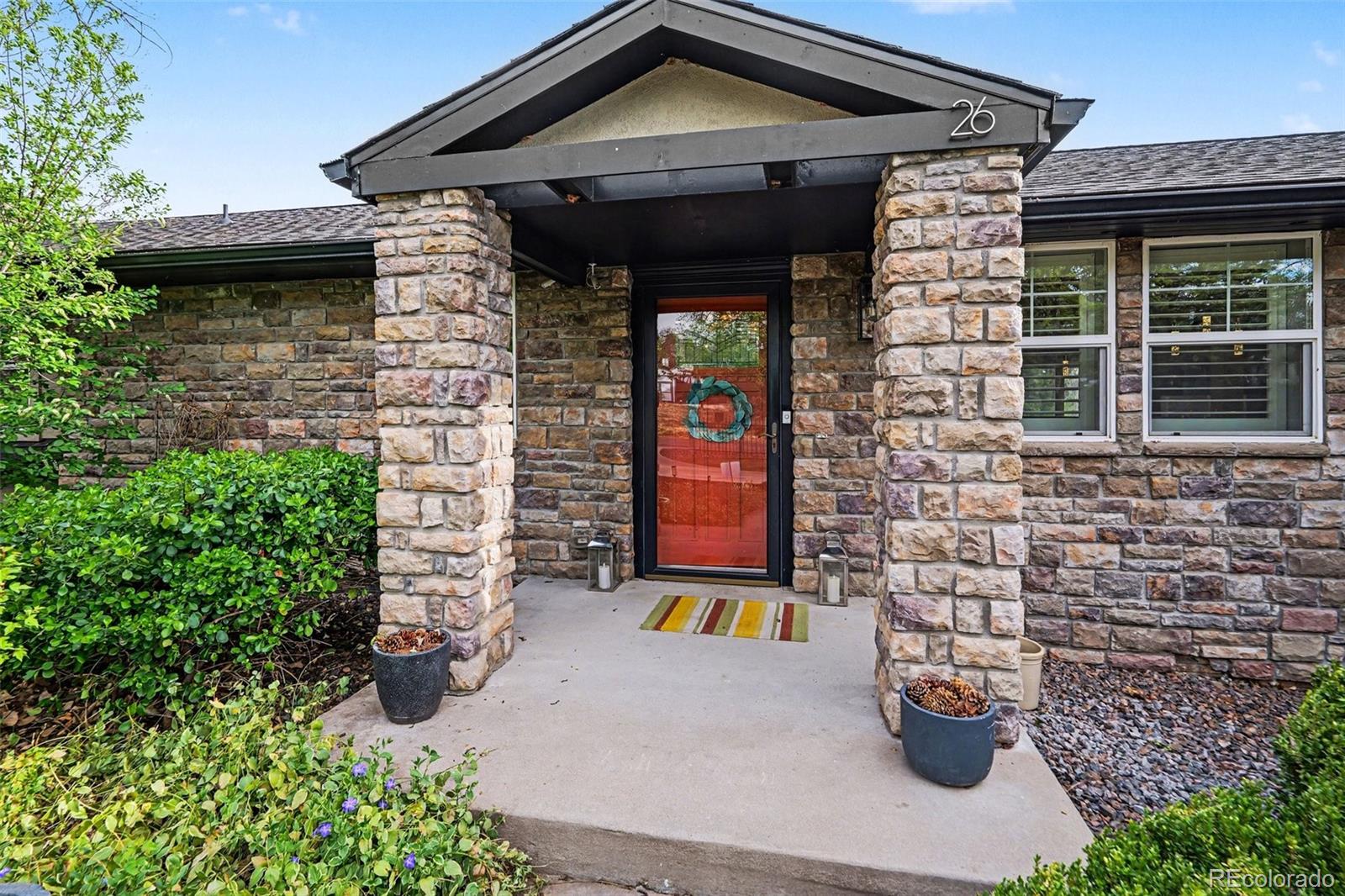 26 Lindenwood Drive Littleton CO 80120