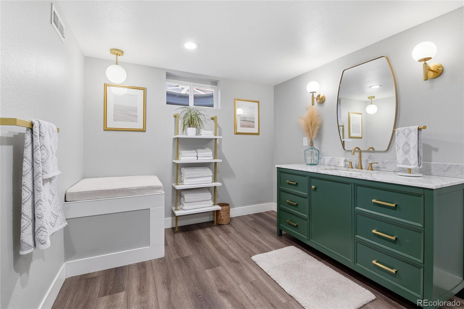 3730 S Huron Street Englewood CO 80110