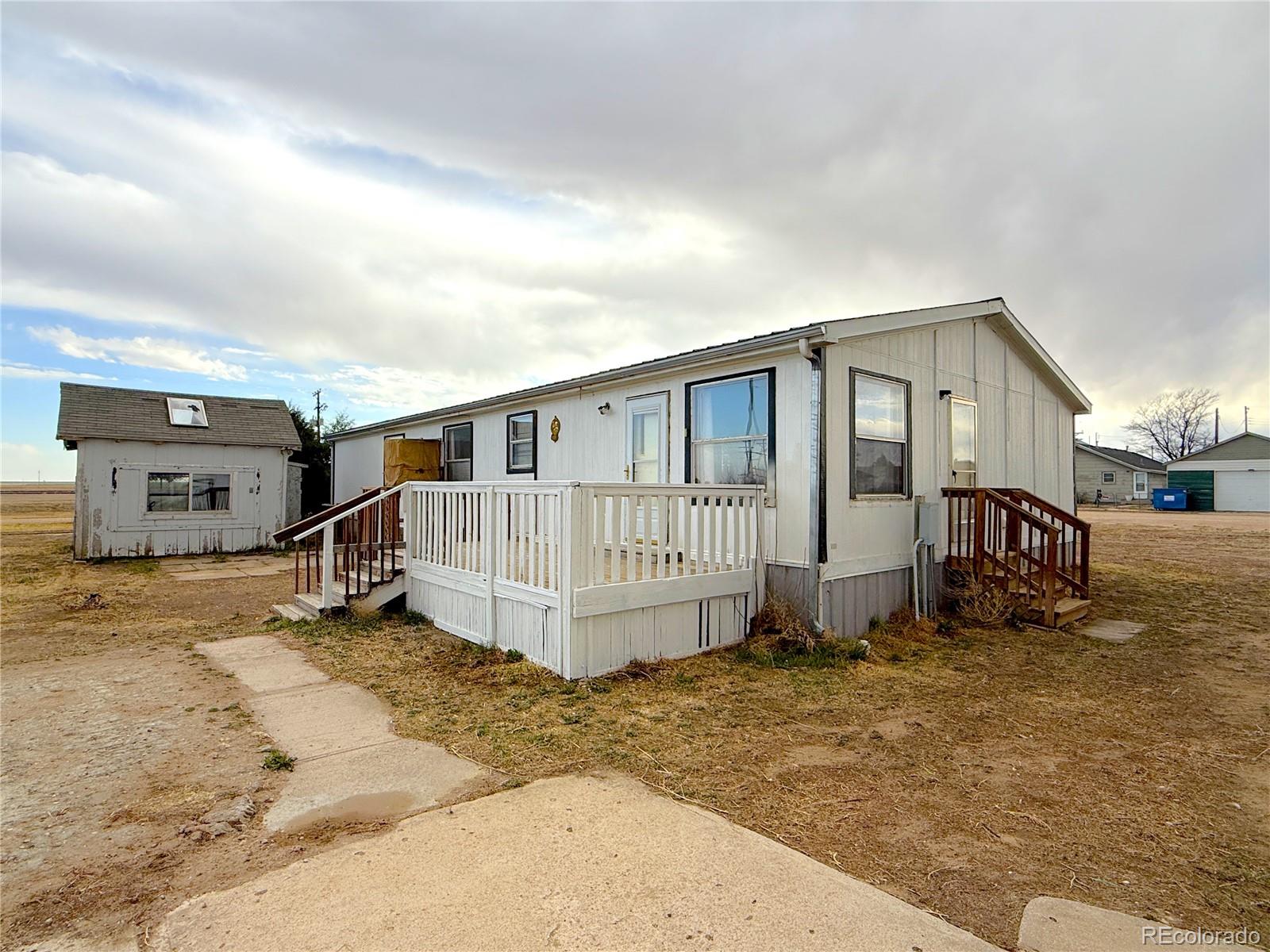 104 Pine Street Arriba CO 80804