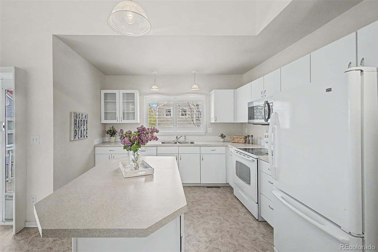 3851 Oakwood Drive Longmont CO 80503
