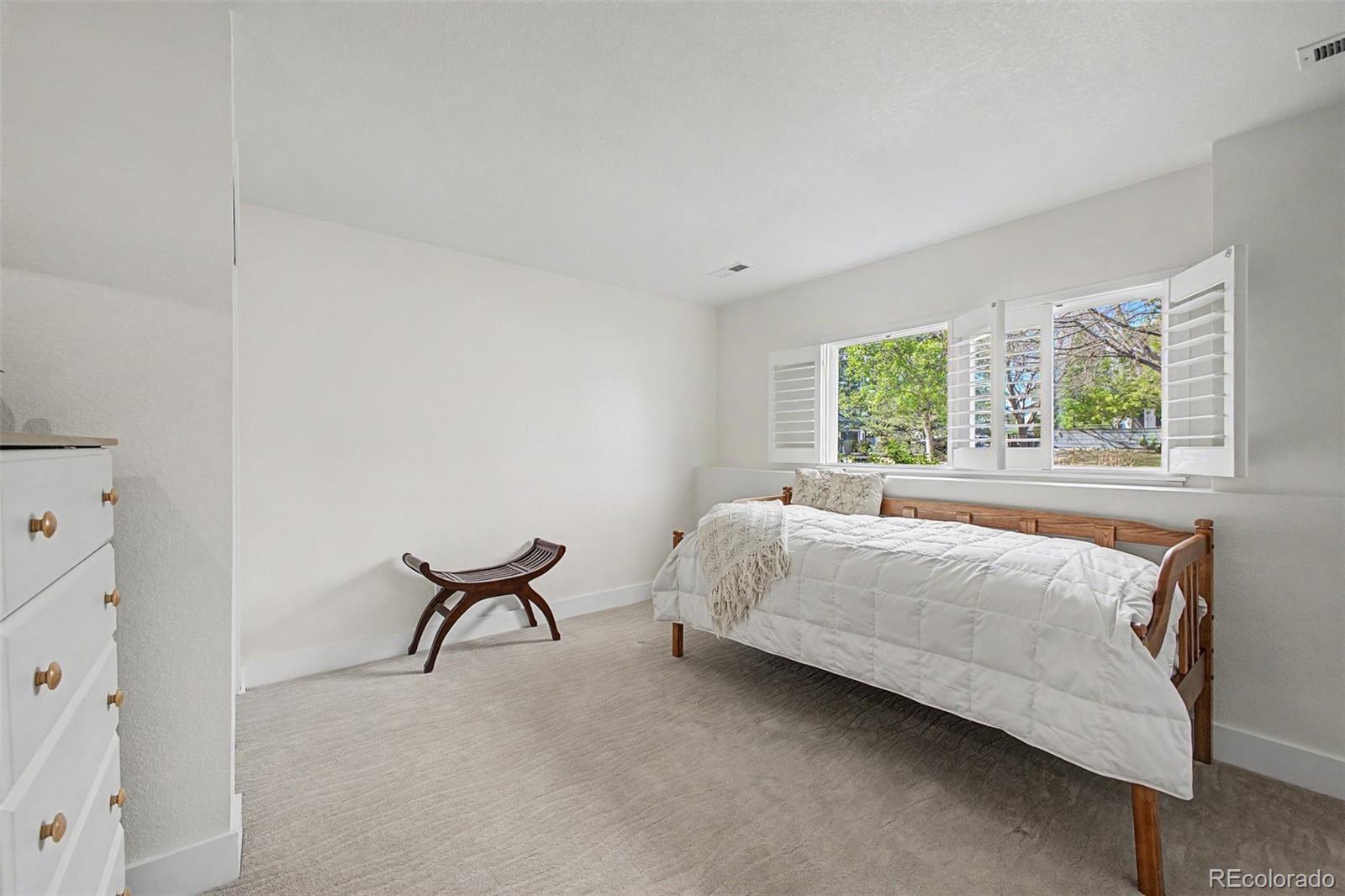 3851 Oakwood Drive Longmont CO 80503