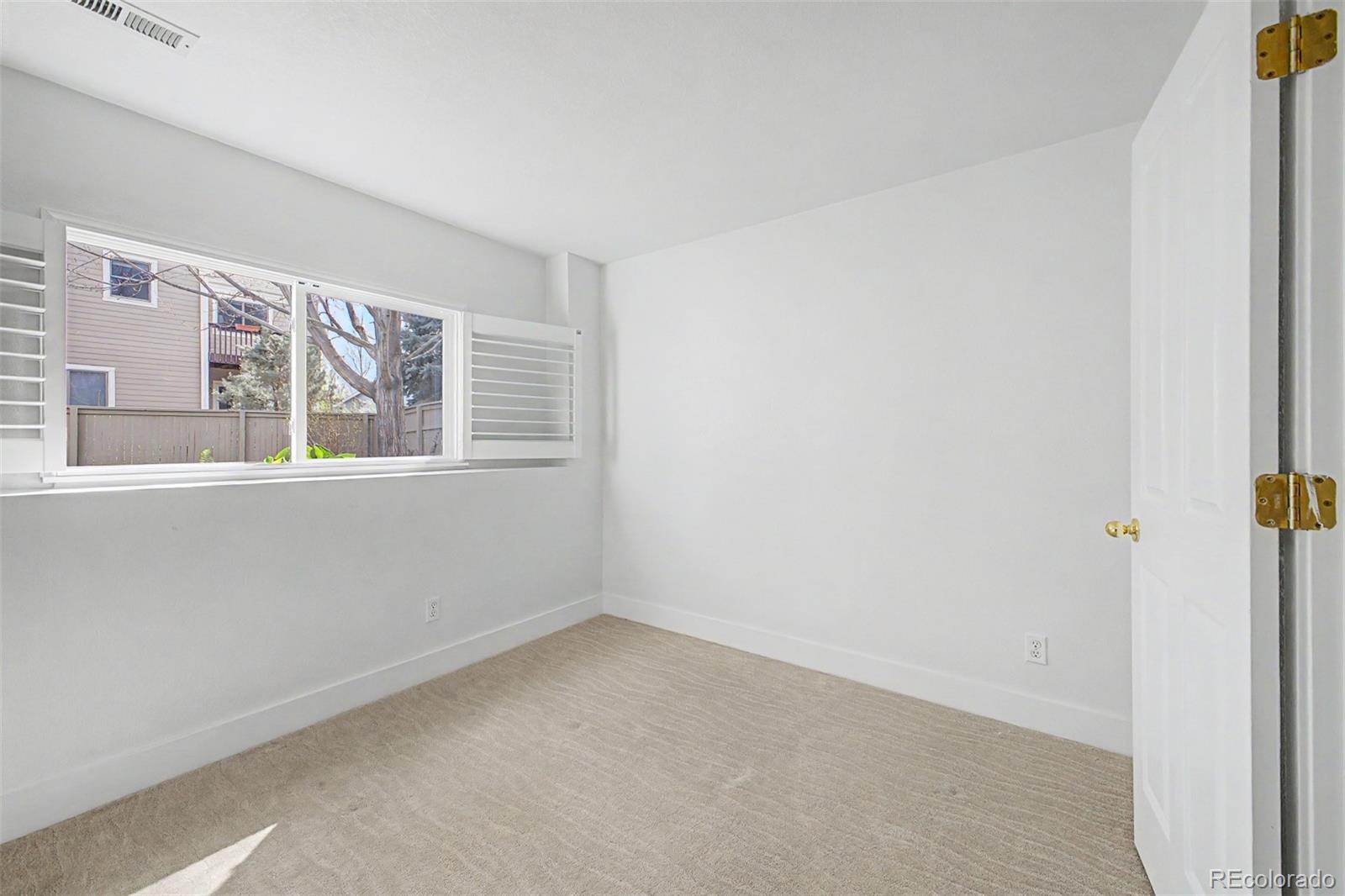 3851 Oakwood Drive Longmont CO 80503